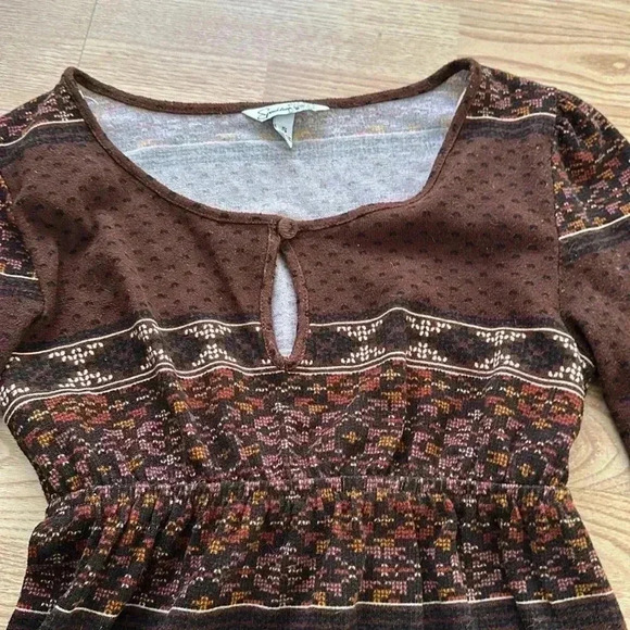 Speechless‎ Dress - Picture 2 of 3